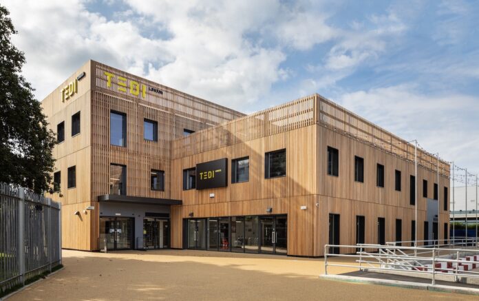 TEDI-London building, Canada Water - British Land | PBSA News