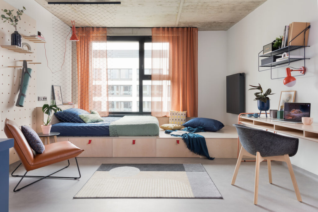 Łódź studio kitchenette room - Basecamp Group | Xior | PBSA News