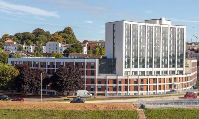 Renslade House, Exeter, was sold by Knight Frank on behalf of Uavend to one of Brookfield’s private real estate funds | PBSA News Renslade House, Exeter, was sold by Knight Frank on behalf of Uavend to one of Brookfield’s private real estate funds | PBSA News