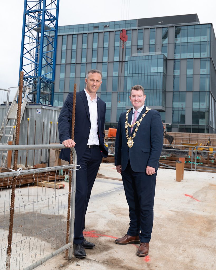 Pictured left to right - Joe Bergin (Managing Director, Head of Private Clients – Elkstone), Mayor Peter Keane (Mayor Galway City Council) - Queen Street | PBSA News